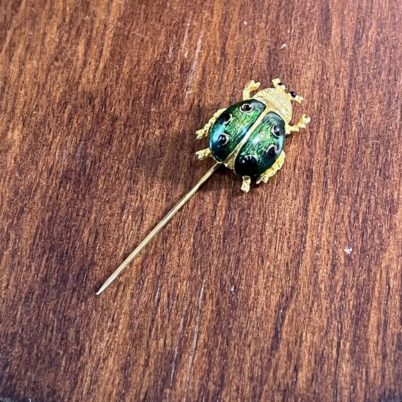 Jewelry - Vtg Green Enamel Ladybug Stick Pin Gold Tone Beetle Lapel Hat Pin